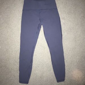 Cropped lululemon leggings 21”